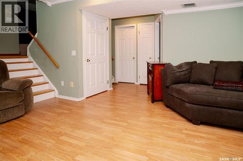939 Haslam Crescent, Saskatoon, SK - Indoor Photo Showing Living Room
