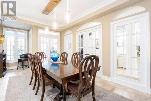 10 Wilton Trail, Aurora, ON - Indoor Photo Showing Dining Room