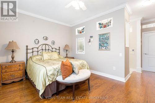 10 Wilton Trail, Aurora, ON - Indoor Photo Showing Bedroom
