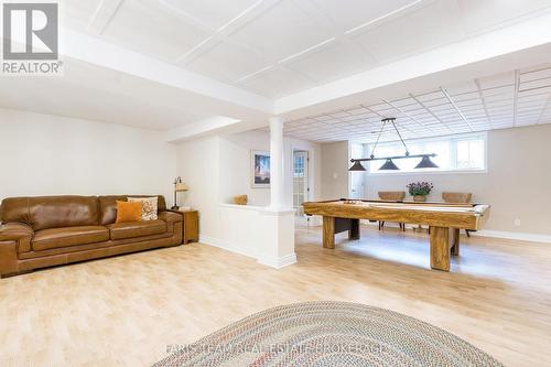 10 Wilton Trail, Aurora, ON - Indoor