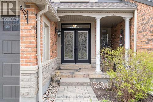 10 Wilton Trail, Aurora, ON - Outdoor With Exterior