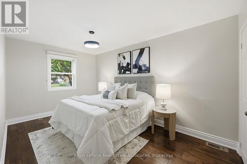 Second Bedroom - 1924 Balsam Avenue, Mississauga, ON - Indoor Photo Showing Bedroom
