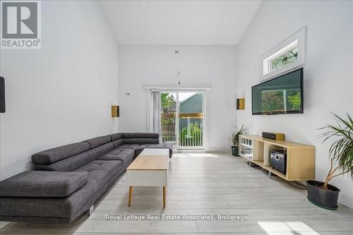 Family Room - 1168 Canterbury Road, Mississauga, ON - Indoor