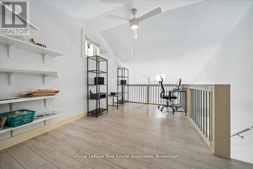 Loft - 1168 Canterbury Road, Mississauga, ON - Indoor
