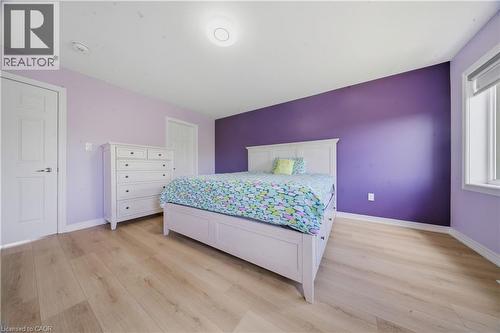 166 Deerpath Drive Unit# 32, Guelph, ON - Indoor Photo Showing Bedroom