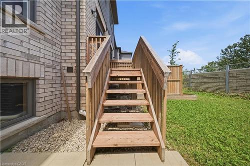 166 Deerpath Drive Unit# 32, Guelph, ON - Outdoor