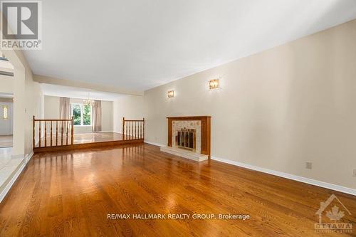 95 MACNABB PLACE , Ottawa, Ontario K1L 8J5 4