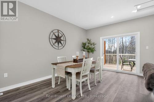 90 14 Concession E, Tiny, ON - Indoor Photo Showing Dining Room