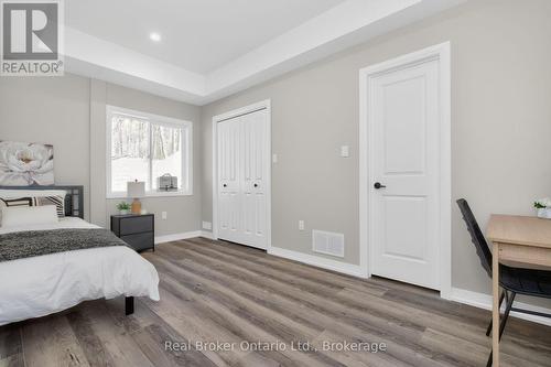 90 14 Concession E, Tiny, ON - Indoor Photo Showing Bedroom