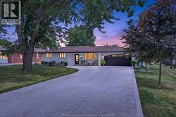 1579 FRONT ROAD South  Amherstburg, ON N9V 2M7