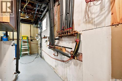 21 Meadow Road, White City, SK - Indoor Photo Showing Basement