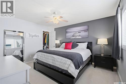 238 Beechmont Crescent, Saskatoon, SK - Indoor Photo Showing Bedroom