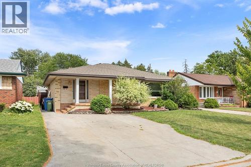 850 Greendale Drive, Windsor, ON - Outdoor With Deck Patio Veranda