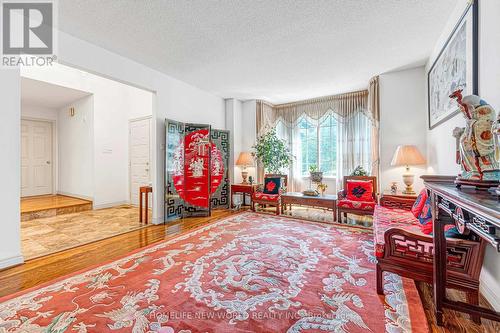 4 Tarbert Road, Toronto, ON - Indoor