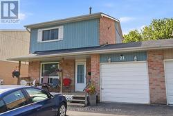 21 DOREEN CRESCENT Clarington, ON L1C 3W6