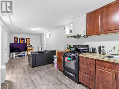 BASEMENT - 210 GOWAN AVENUE , Toronto, Ontario M4J 2K6 4