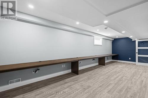 boardroom 2 - 355 Mapleview Drive W, Barrie, ON 