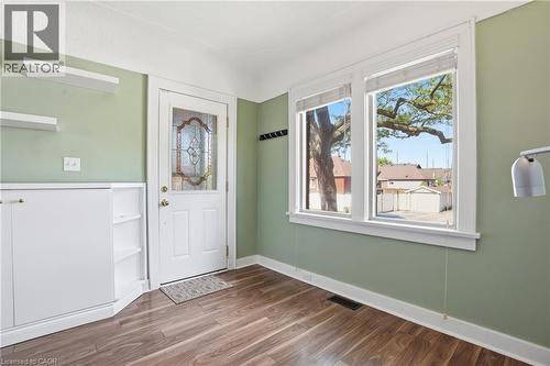 96 Paling Avenue, Hamilton, ON - Indoor Photo Showing Other Room