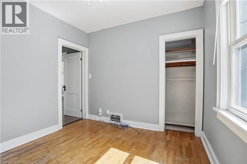 96 Paling Avenue, Hamilton, ON - Indoor Photo Showing Other Room