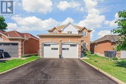 27 COLLEYVILLE STREET  Brampton, ON L7A 1H7