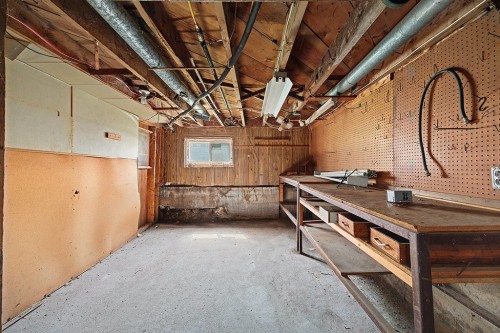Sous-sol - 448 Rue Cobb, Bryson, QC - Indoor Photo Showing Other Room