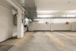 Garage - 