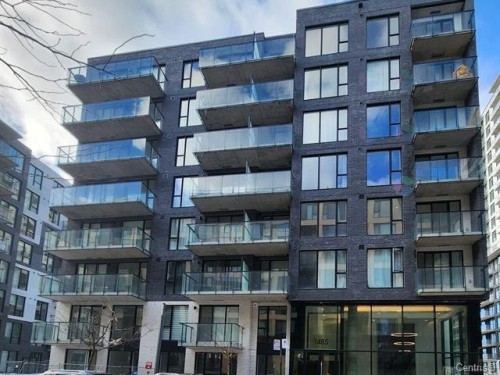 114-1485 Rue des Bassins  Montréal (Le Sud-Ouest), QC H3C 1B7