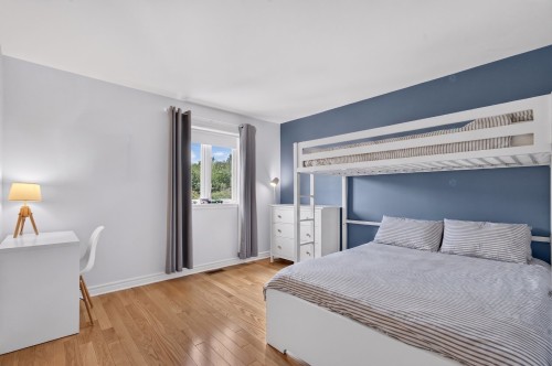 Chambre à coucher - 79 Rue De Gatineau, Blainville, QC - Indoor Photo Showing Bedroom