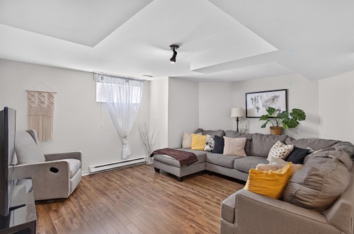 Salle familiale - 79 Rue De Gatineau, Blainville, QC - Indoor Photo Showing Living Room