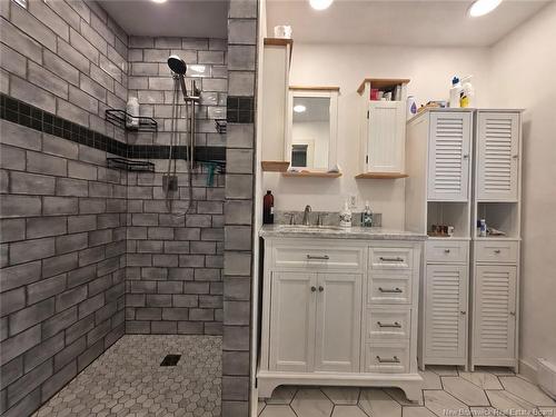 3 Ferris Rd, Red Rapids, NB 