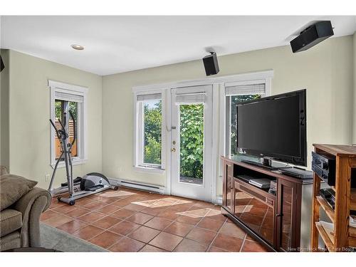 11 Harbour Terr, Saint John, NB 