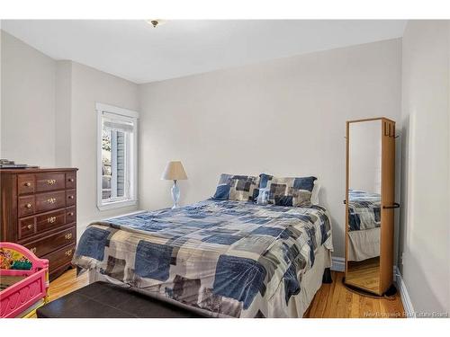 11 Harbour Terr, Saint John, NB 