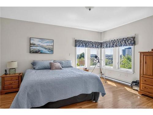 11 Harbour Terr, Saint John, NB 