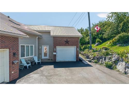 11 Harbour Terr, Saint John, NB 