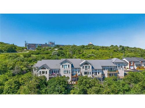11 Harbour Terr, Saint John, NB 