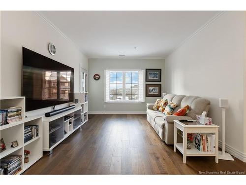 305-77 Cameron St, Moncton, NB 