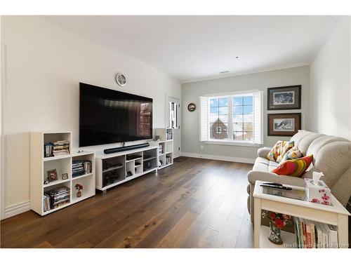 305-77 Cameron St, Moncton, NB 