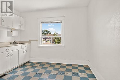 511 Northcliffe Boulevard, Toronto, ON - Indoor Photo Showing Other Room
