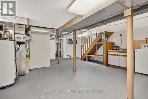 511 Northcliffe Boulevard, Toronto, ON - Indoor Photo Showing Laundry Room