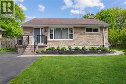 13 BEAUCOURT Place Unit# Lower Hamilton, ON L8S 2P8
