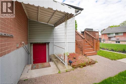 13 Beaucourt Place Unit# Lower, Hamilton, ON - Outdoor With Exterior