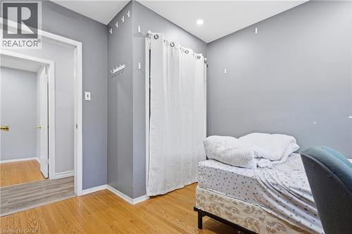 38 High Street, Waterloo, ON - Indoor Photo Showing Bedroom