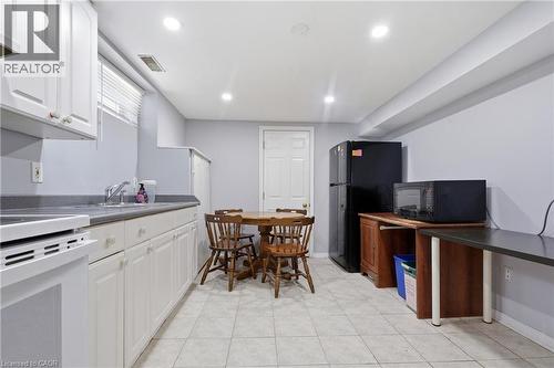 38 High Street, Waterloo, ON - Indoor