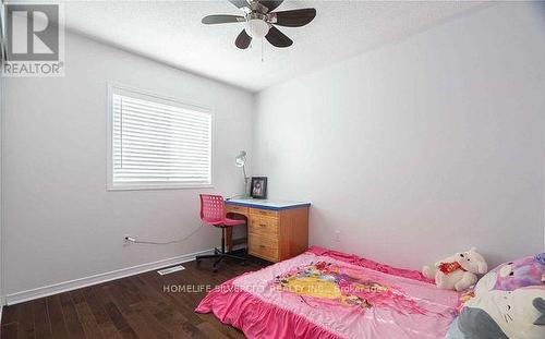 680 Langlaw Drive, Cambridge, ON - Indoor Photo Showing Bedroom