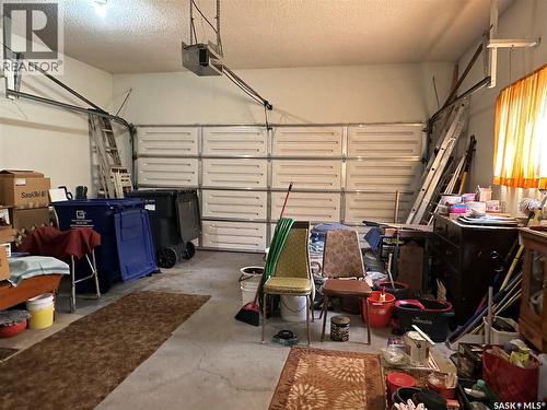 213 5Th Street, Weyburn, SK - Indoor Photo Showing Garage