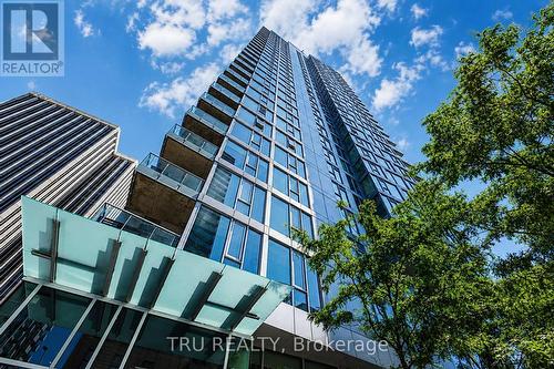 1110 - 179 METCALFE STREET  Ottawa, ON K2P 0W2