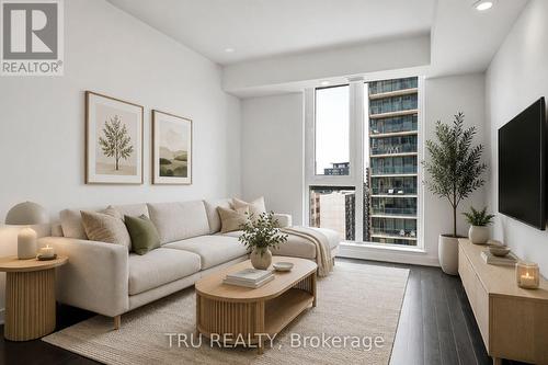 1110 - 179 Metcalfe Street, Ottawa, ON - Indoor Photo Showing Living Room
