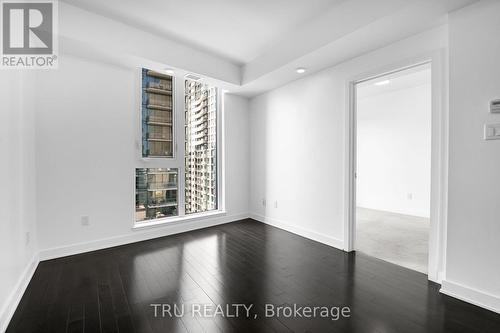 1110 - 179 Metcalfe Street, Ottawa, ON - Indoor Photo Showing Other Room