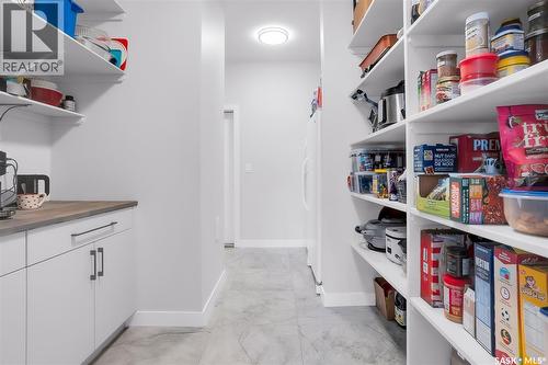 140 Forsey Avenue, Saskatoon, SK - Indoor With Storage