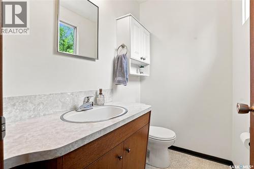 57 Potter Crescent, Saskatoon, SK - Indoor Photo Showing Bathroom